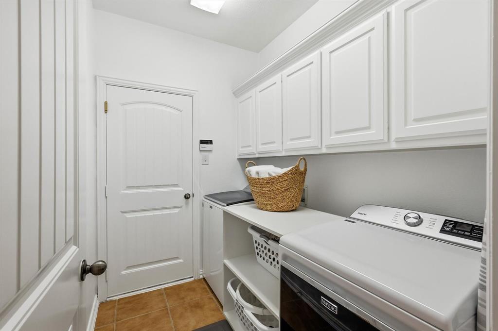 SILVER LAKE ESTATES ADD - Residential