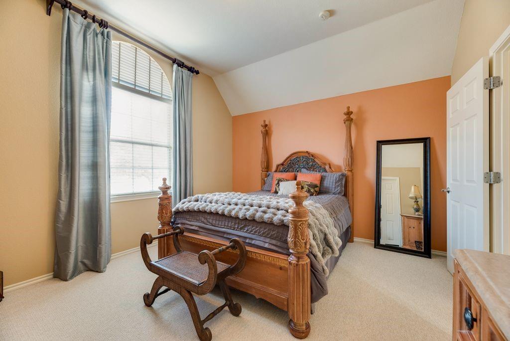 Villas At Coppell Twnhms - Residential