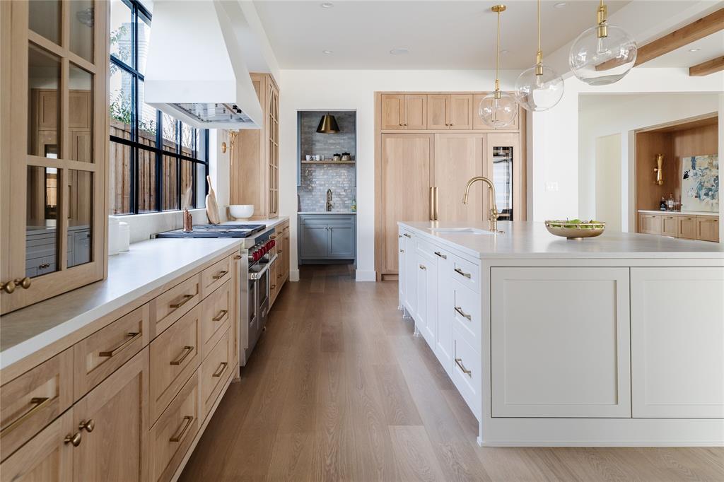 NORTHRIDGE ESTS #3 - Residential