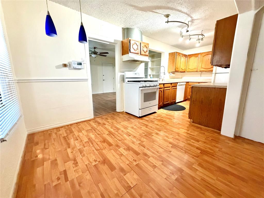 Crestview - Residential