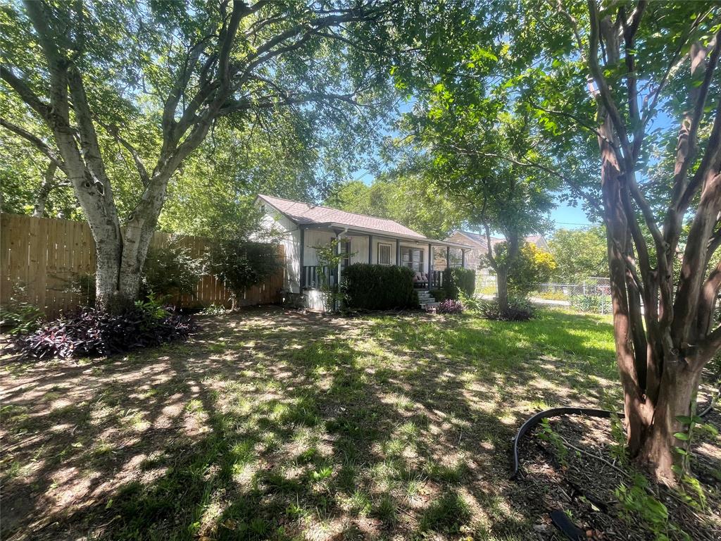 RARE main home with GUEST house Opportunity in the Heart of Duncanville, use for residential or commercial!!
This charming 1945 farmhouse offers vintage appeal with flexible living and working potential, situated on a nearly quarter-acre lot zoned Z Commercial—ideal for live work, multi-use, or future development.

The main home features 2 bedrooms, 1 bath, 2 living areas, and a central kitchen that connects the spaces. The bathroom includes an in-home laundry area for added convenience. A enormous garage leads to an oversized second garage bay with a sliding door, creating a seamless connection to the attached studio apartment.

The spacious studio boasts a wood-burning fireplace, open-concept complete kitchen and living area, loft-style bedroom, and a full bathroom—perfect for guests, rental income, multigenerational living, or a home office.

Metal fencing fully encloses the property for added privacy and security. Whether you're looking for a unique residential setup, an income-producing property, or a commercial investment opportunity, this versatile property checks all the boxes!