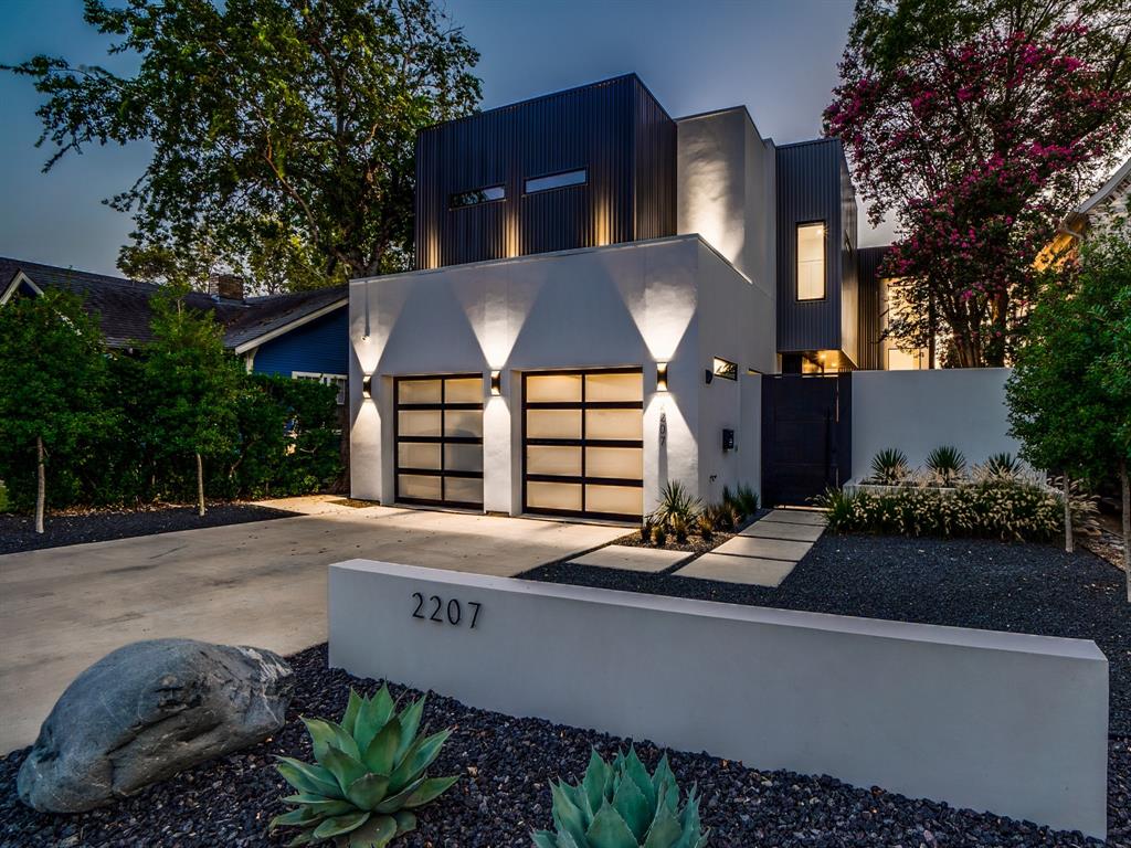 This high end custom build is in a central Dallas location, walking distance to Henderson & Greenville Ave. No expense spared with energy efficient windows, blown in insulation on exterior & interior walls, & 20ft ceilings in the living room. True backyard oasis with a pool, fireplace, grill, fridge, covered patio & mosquito sprayers for all summer long enjoyment. Separate enclosed side yard with special pet turf, no real grass on the entire property for extremely low maintenance. Office & guest bed downstairs with a pool bathroom, 12ft kitchen island, 48” double oven range, & XL freezer, fridge, & wine columns. Extra large garage big enough for 2 SUV’s. Upstairs primary suite has a ‘steal the show’ bathroom with dual shower heads, 13ft of countertop space, & vanity. 2 additional bedrooms, loft, & a media room with projector & surround sound. Whole home indoor and outdoor speaker system & a large front privacy gate makes this home truly private in a way that most homes cannot compare!