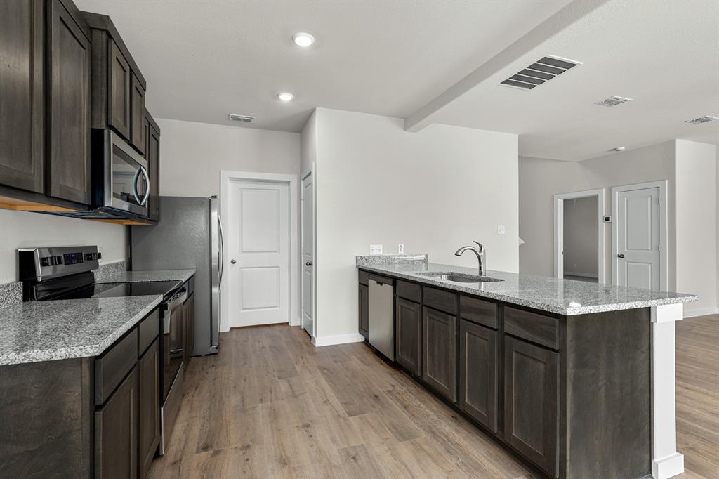 Edmonds Ranch - Residential