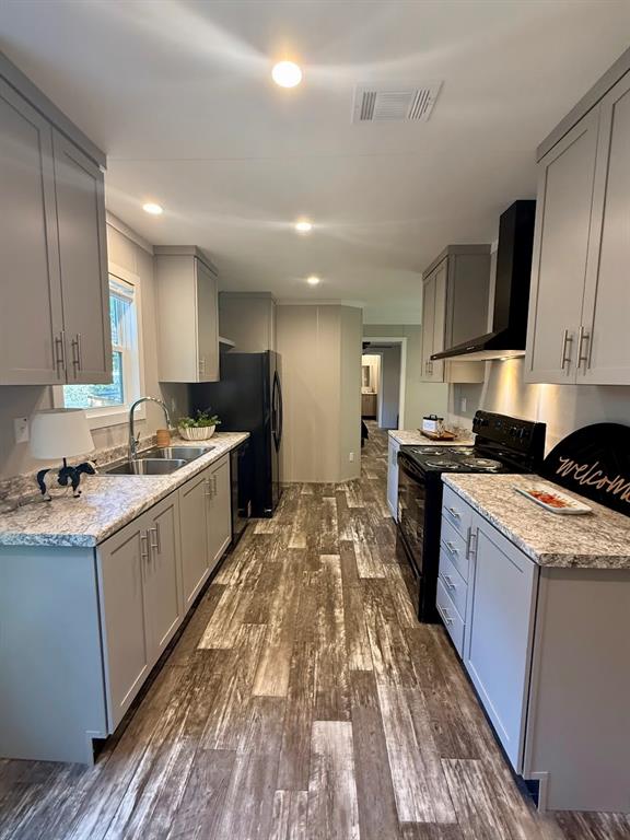 Pelican Bay - Residential