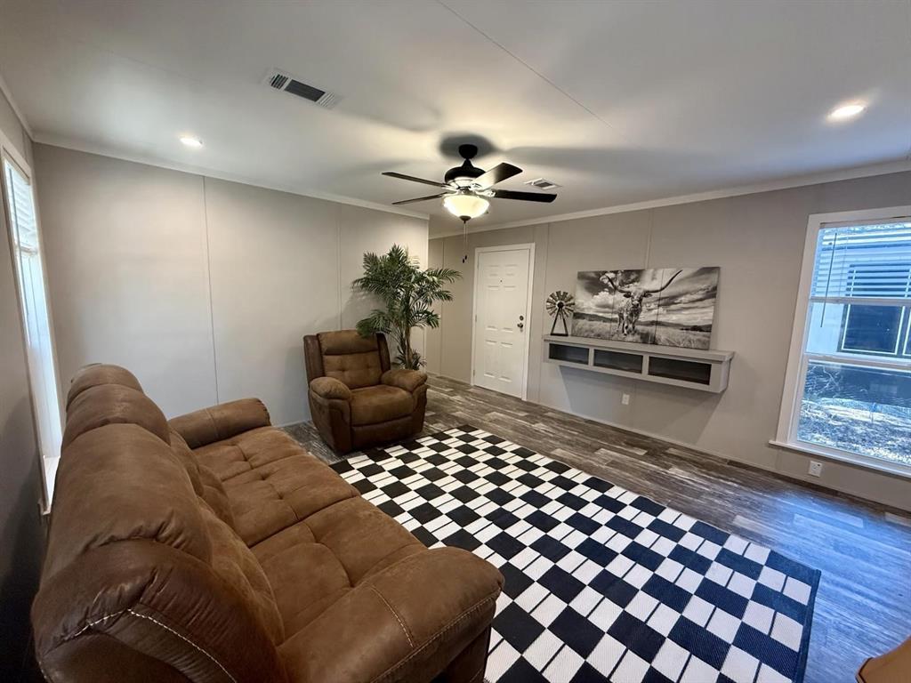 Pelican Bay - Residential
