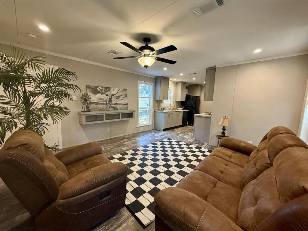 Pelican Bay - Residential