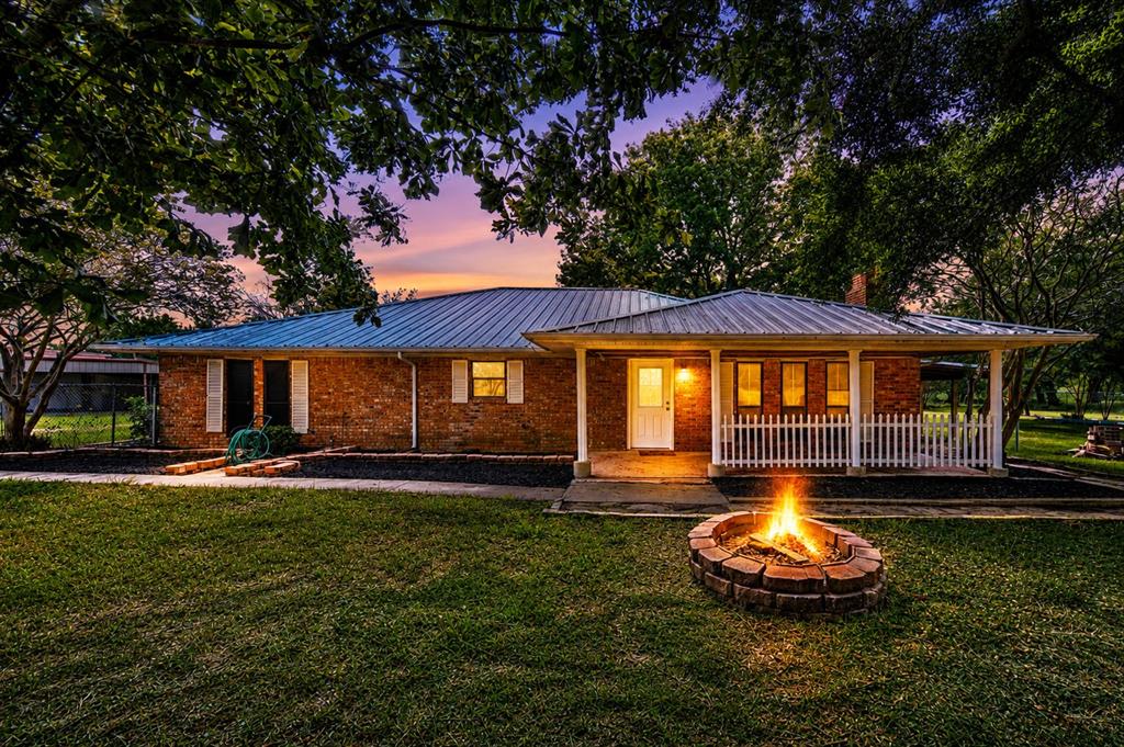 ZACHARIAH MOORE - Residential