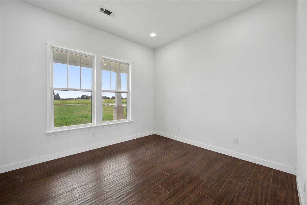 Acres on Nolan River - Residential