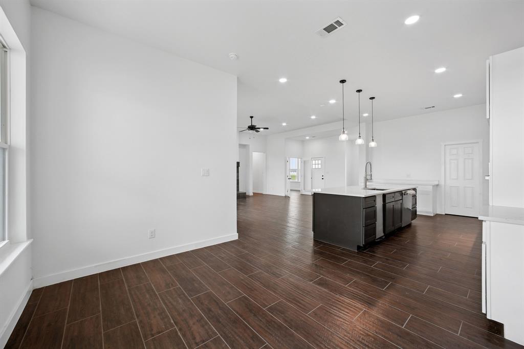 Acres on Nolan River - Residential