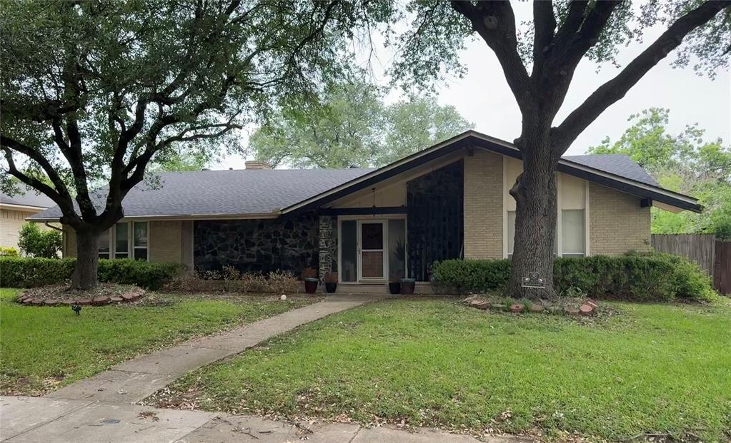 Unique investment opportunity with a structured leaseback in place. The sale includes a mandatory leaseback to the current occupant, which is not optional, and the buyer must agree to the lease terms as part of the purchase. The lease is intended to be long-term, making this an ideal option for a buyer seeking stable, long-term income rather than immediate occupancy.

The transaction is subject to court approval for both the sale and the leaseback agreement, which may impact timing. Leaseback terms will be incorporated into the purchase contract, and buyers should be prepared to complete a background check as part of the approval process. The transaction process will be more structured than a typical sale due to third-party approvals.

 There is no expectation of immediate major upgrades by the buyer, and rental payments are expected to be supported through an established financial structure.
