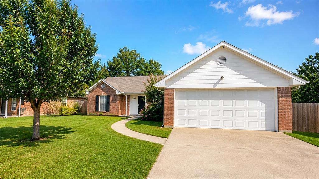5k in credit from the seller to use for paint or closing costs. This darling home is situated within walking distance of all Leonard Schools, elementary is one block west, High School is two blocks north. Easy access to all area jobs in Anna, Trenton, Melissa, Greenville, McKinney, Sherman, Bonham, DFW, are all within easy driving distance. This cute home has great drive-up appeal with easy front entry garage, nice living room, dining room and kitchen, split bedrooms with primary bedroom and bath on the west side, secondary bedrooms and bath on the east side, utility and bonus storage, hobby room or pocket office off the kitchen going to garage.