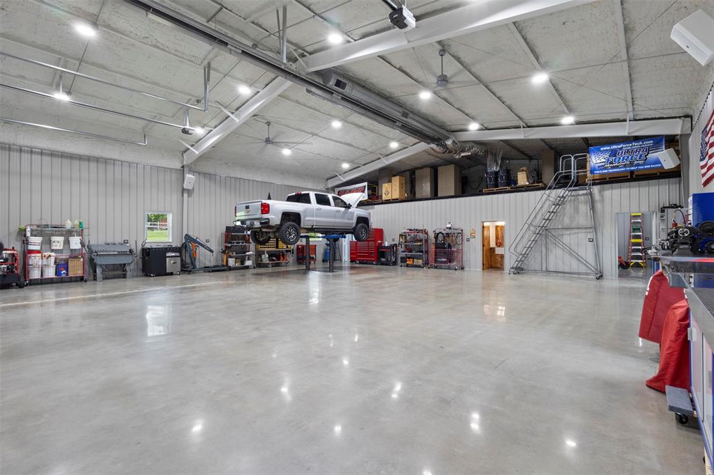 R Moore Add - Residential