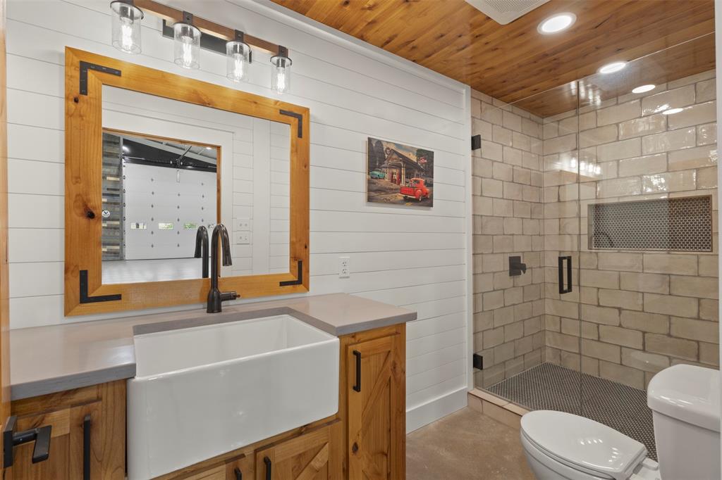 R Moore Add - Residential