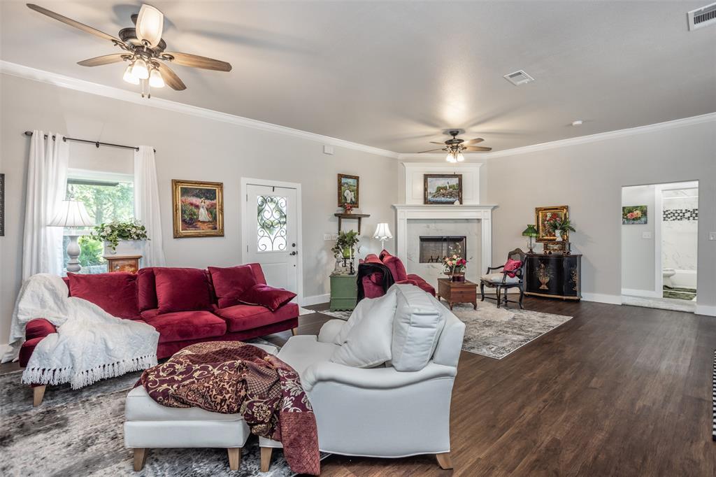 Bailey Acc - Residential