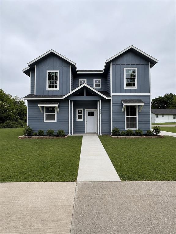 Brand-new construction at 316 Henry St in Waxahachie! This charming 2-bedroom, 2-bath, 2-story home offers 877 sq ft of modern living with stylish finishes, an open layout, and a low-maintenance design. Featuring modern farmhouse-inspired curb appeal, spacious bedrooms, and move-in ready convenience, this home is ideal for first-time buyers, downsizers, or investors. Conveniently located near shopping, dining, and downtown Waxahachie. Now available—showings start Sunday, with more photos coming soon. Don’t miss this affordable new construction opportunity!