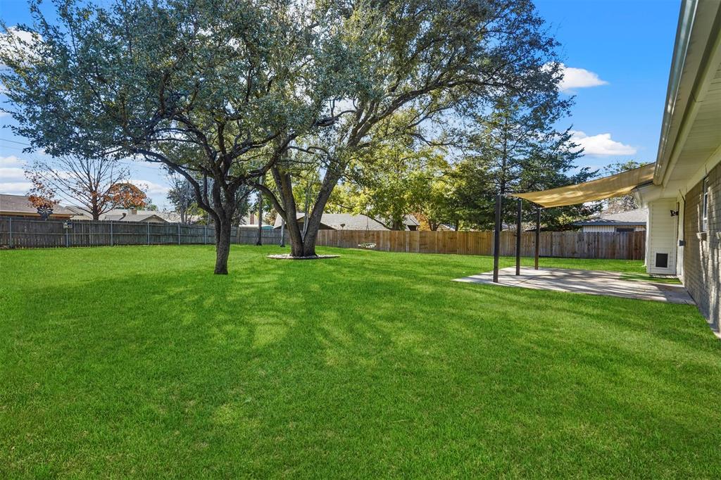 Bell Manor - Residential