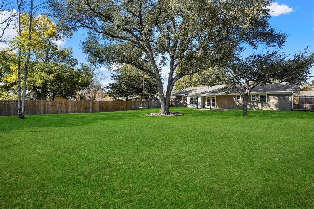 Bell Manor - Residential