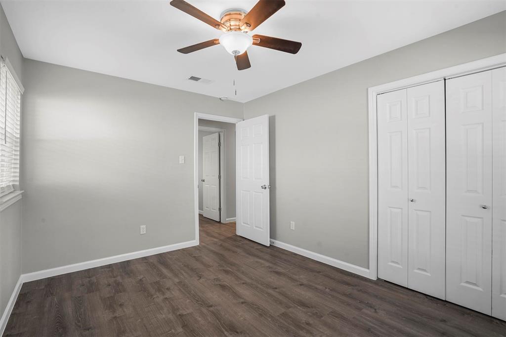 Bell Manor - Residential