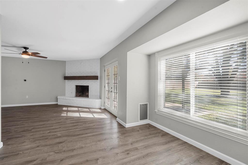 Bell Manor - Residential