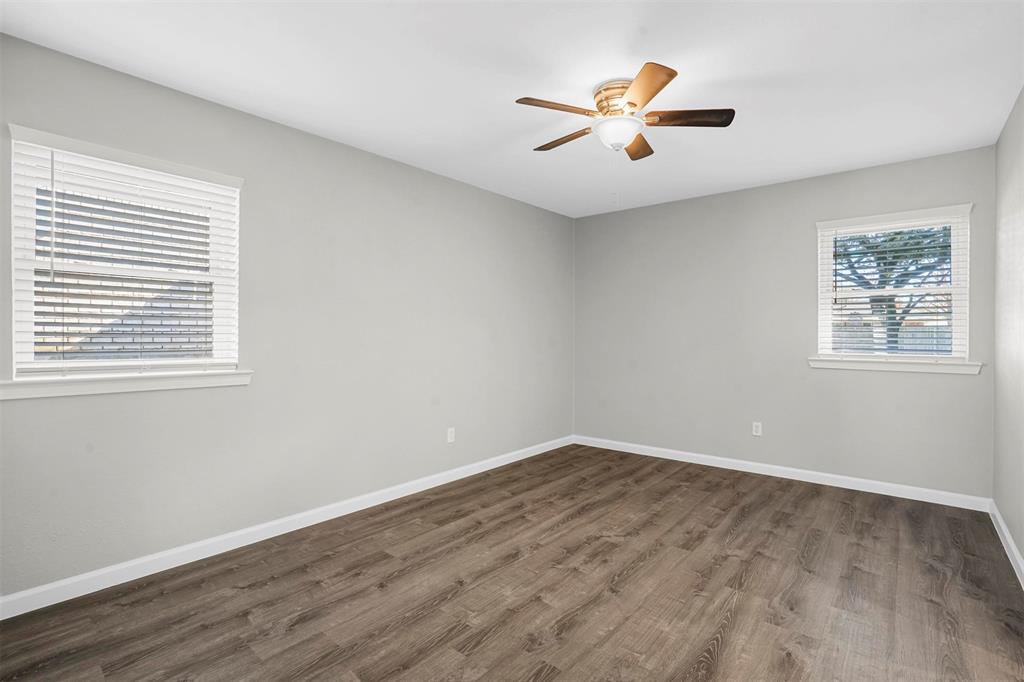 Bell Manor - Residential