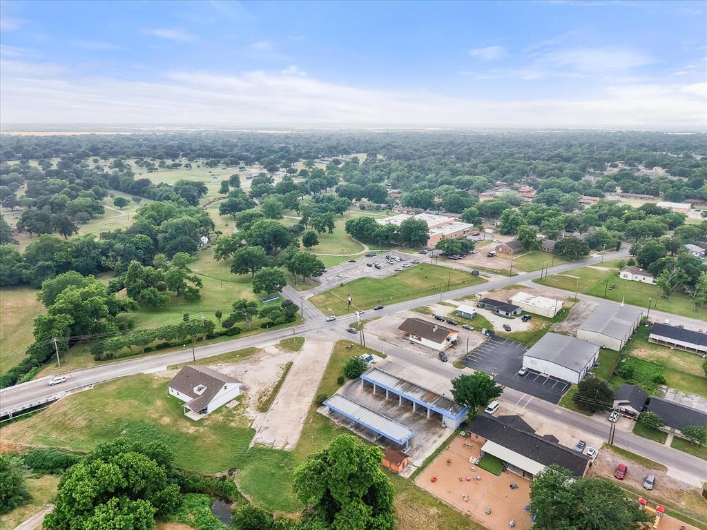 Corsicana - Commercial Sale