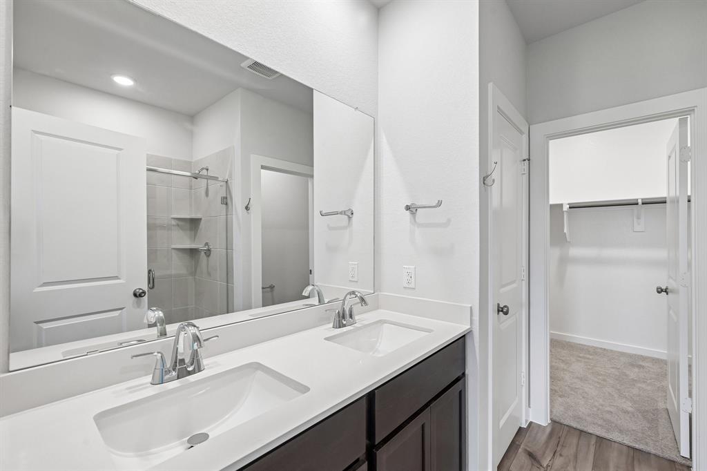 Overland Grove - Residential