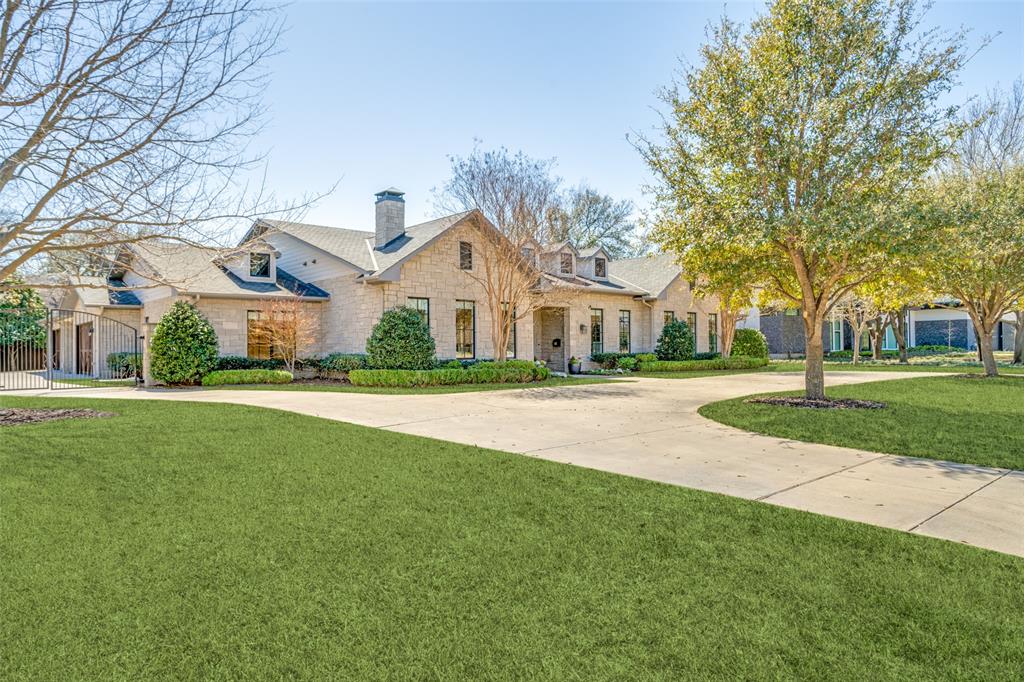 Royal Crest - Residential