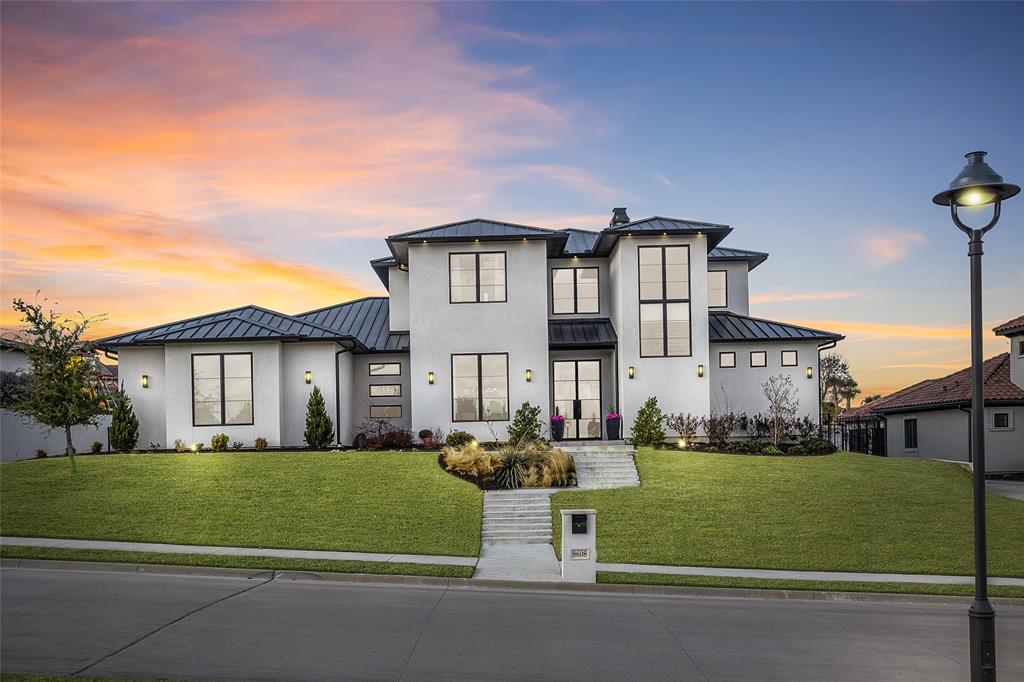 Stunning contemporary style home, tucked away on over a half acre inside the guarded & gated La Cantera at Team Ranch.  Built by Integrity Homes, this home is like-new and features an open floor plan, 12’ ceilings, light and bright interior with designer finishes and quality craftsmanship throughout. The design incorporates glass sliders for indoor-outdoor living options.  Chef's kitchen with commercial grade appliances, natural stone countertops, large waterfall island and custom cabinets. First floor master, guest suite, office & large utility room with plenty of storage. Three additional en-suite bedrooms & game room up.  Spacious master suite complete with his & her toilets and walk-in closet. Covered patio with ample outdoor living space, kitchen and gas burning fireplace that is perfect for entertaining. Close proximity to Fort Worth's private schools, shopping and dining.