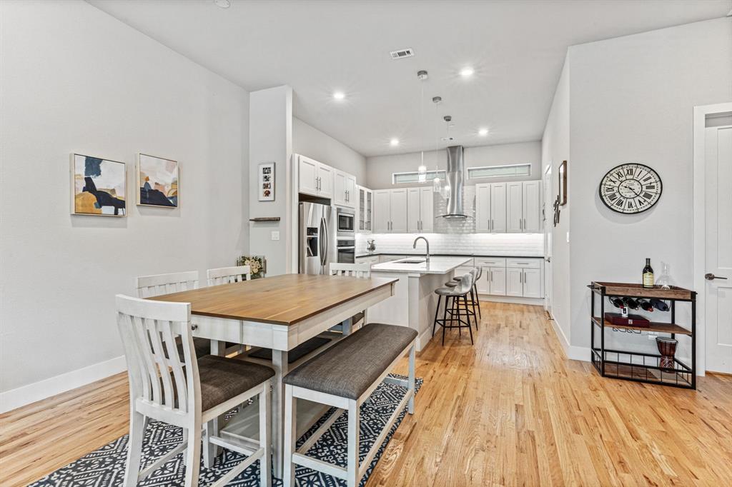 Ross Ave Bldg 1 - Residential
