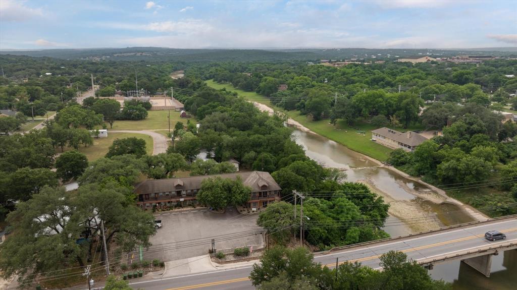East End - Commercial Sale