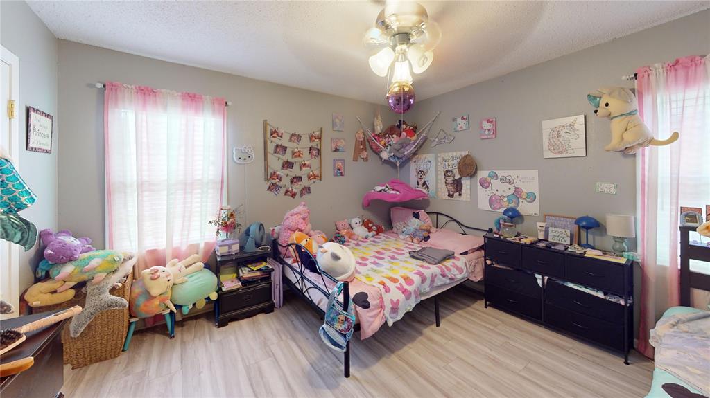 BELLAIRE - Residential