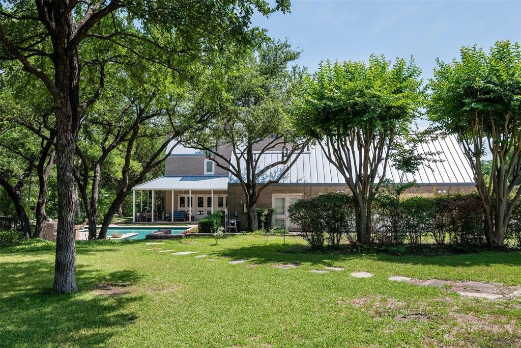 Strong and Crossen - Residential