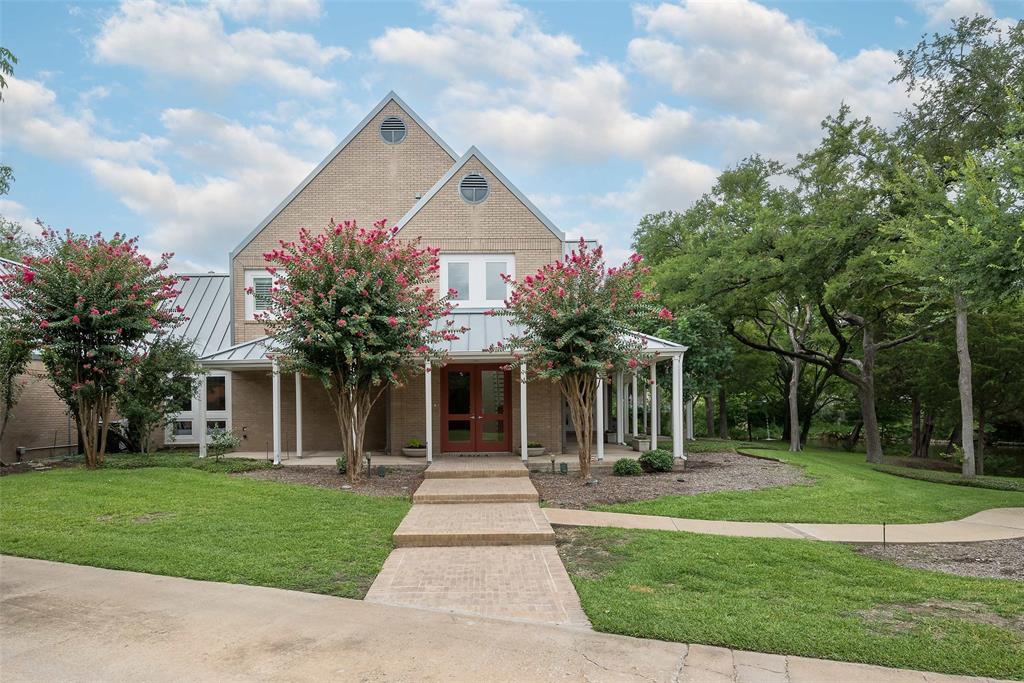Strong and Crossen - Residential
