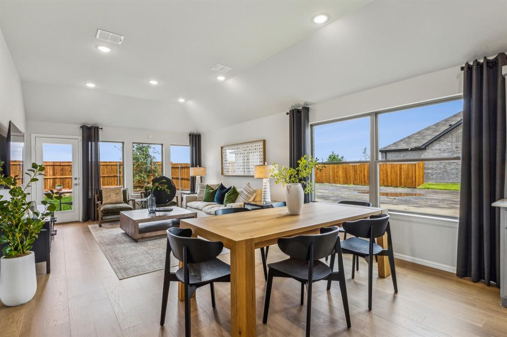 Elevon - Residential