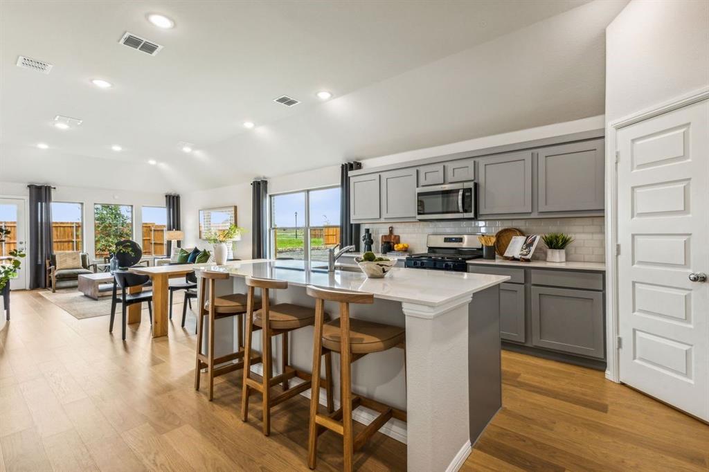 Elevon - Residential