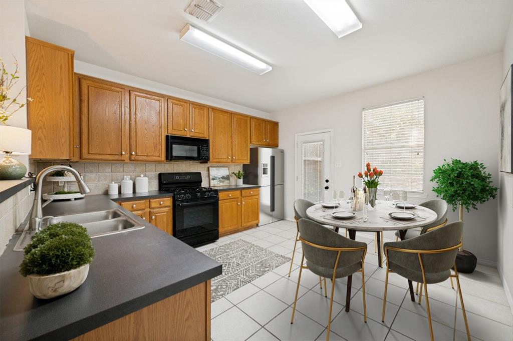 Live Oak Village Ph 2 - Residential