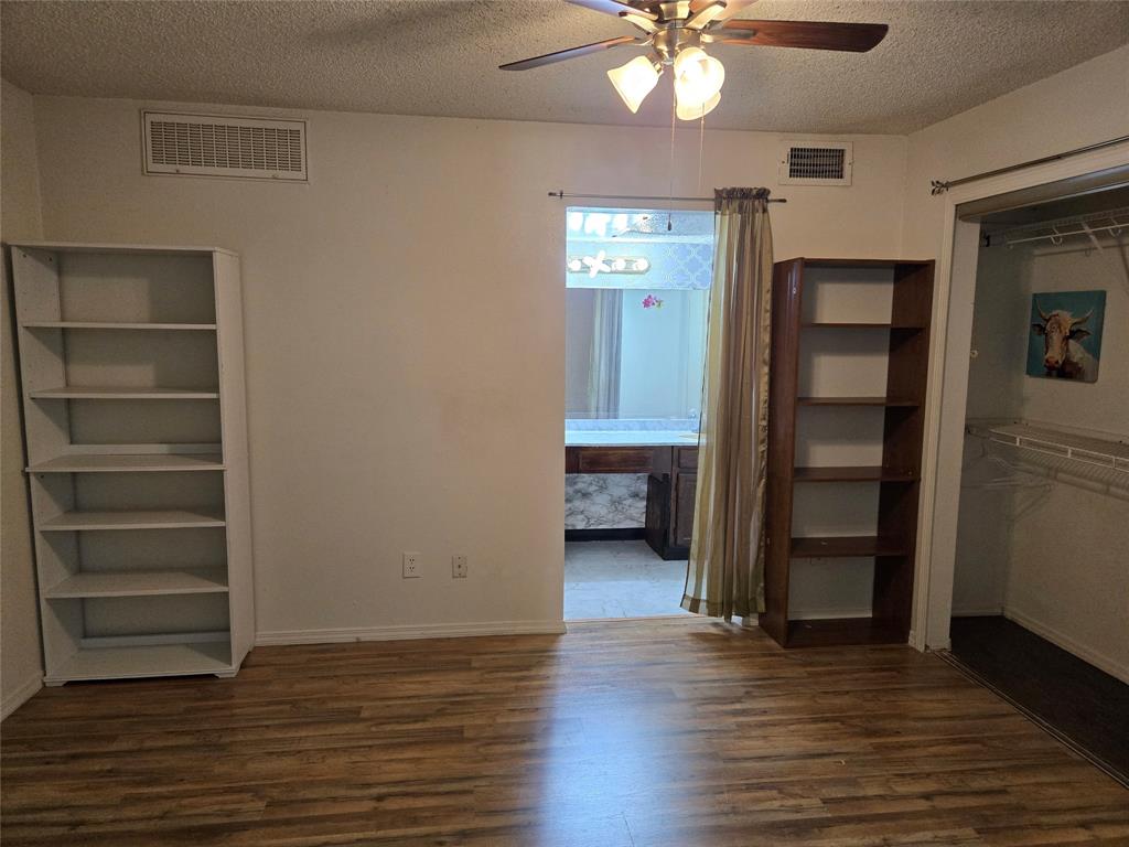 Richland Trace Condos - Residential