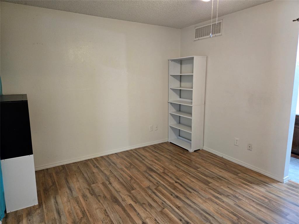 Richland Trace Condos - Residential