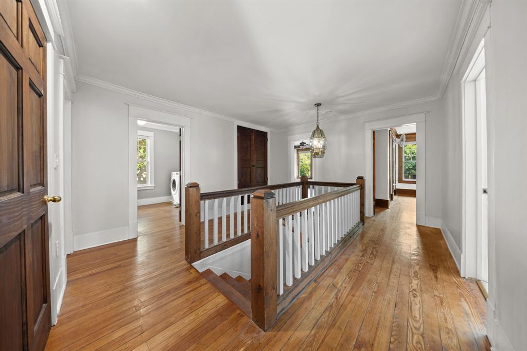 Munger Place - Residential