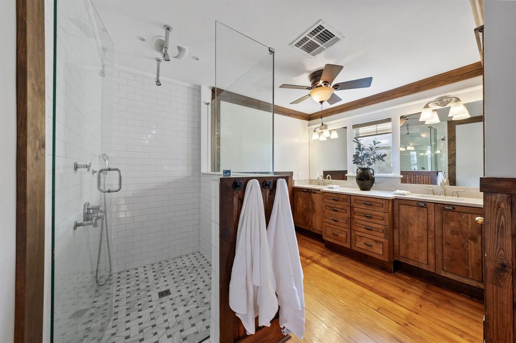 Munger Place - Residential