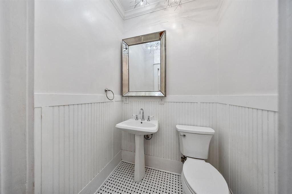 Munger Place - Residential
