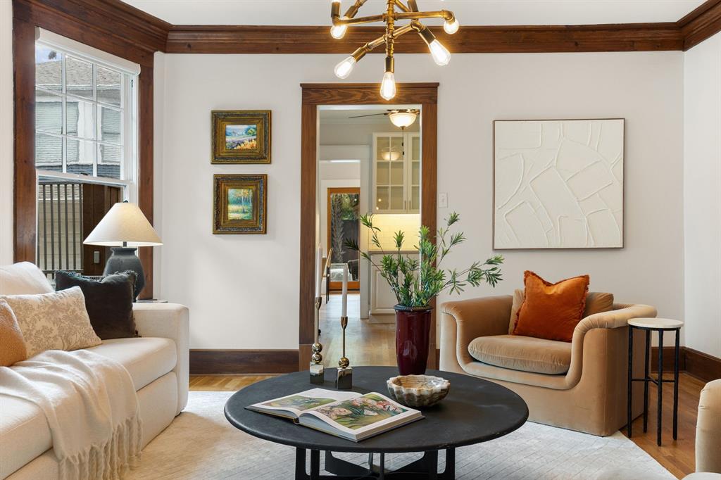 Munger Place - Residential