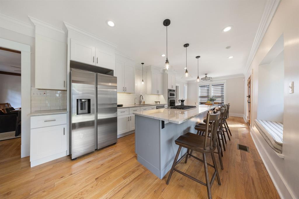 Munger Place - Residential