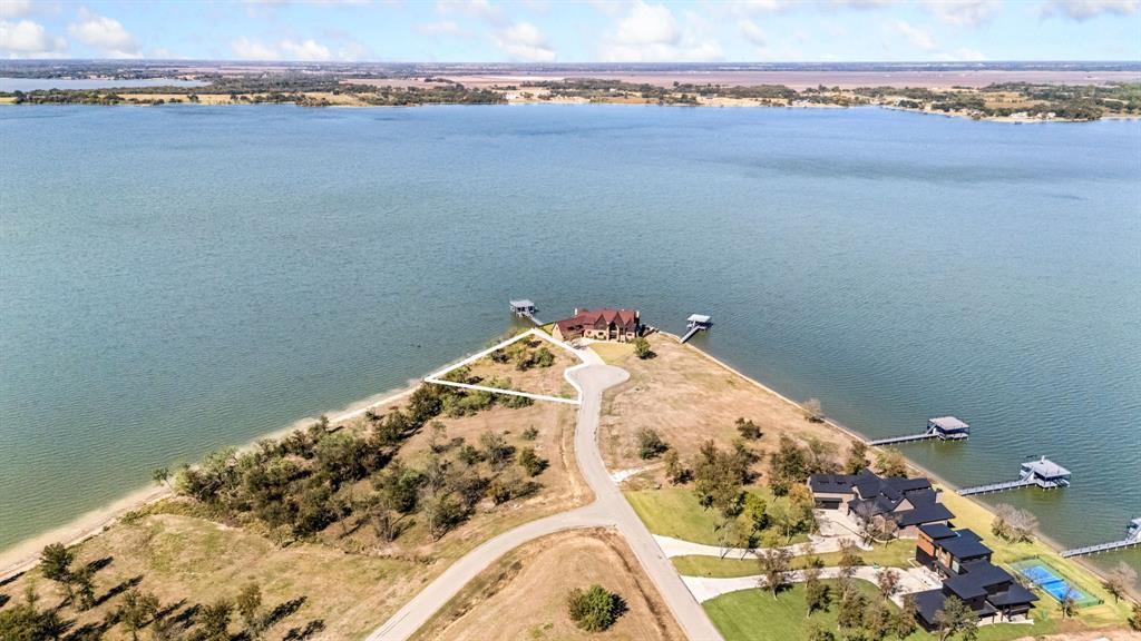 Diamond Point - Land