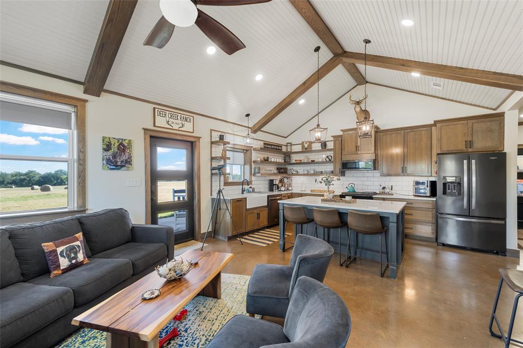 MONTGOMERY ANDREW - Residential