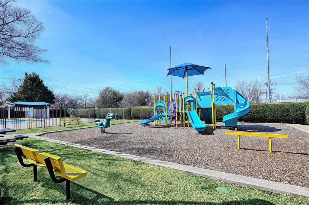Rolling Meadows Fort Worth - Residential