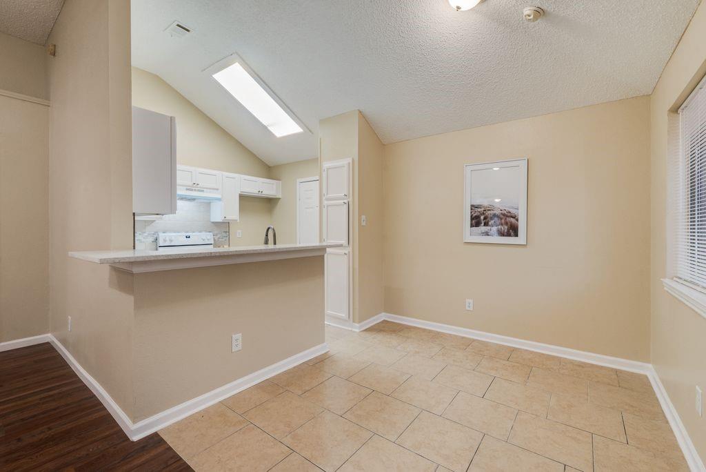 INDEPENDENCE PARK - Residential