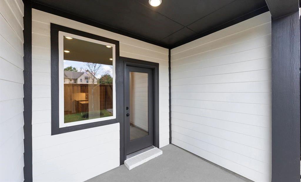 Sereno Oaks at Buckner Terrace - Residential