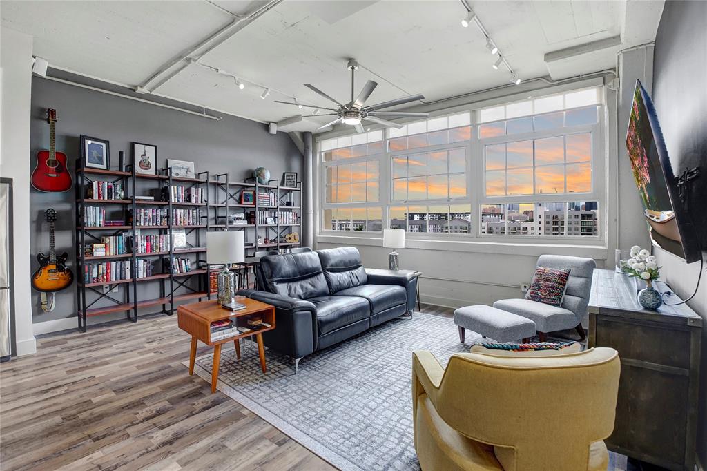 One Montgomery Plaza Residence Condo - Residential