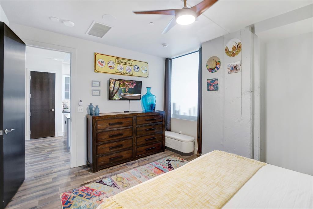 One Montgomery Plaza Residence Condo - Residential